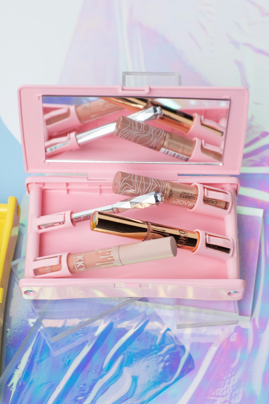 The Importance of a Consistent Skincare Routine for Aging Gracefully